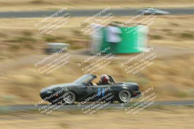 media/Jun-01-2025-CalClub SCCA (Sun) [[eae223c5dd]]/Group 1/Track Event 6/